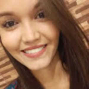 Meet your Posher, Beatriz